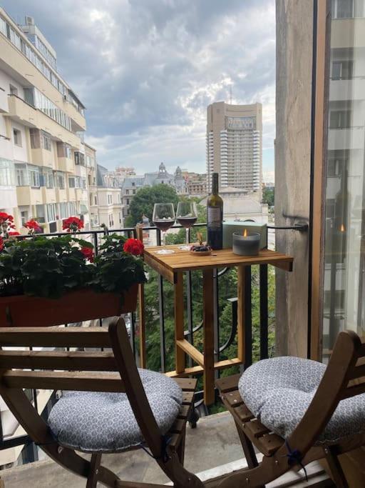 Studiosupercentral Bukarest Exteriör bild